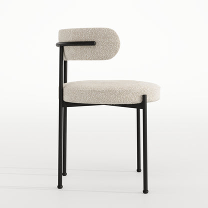 Chaise Ellis
